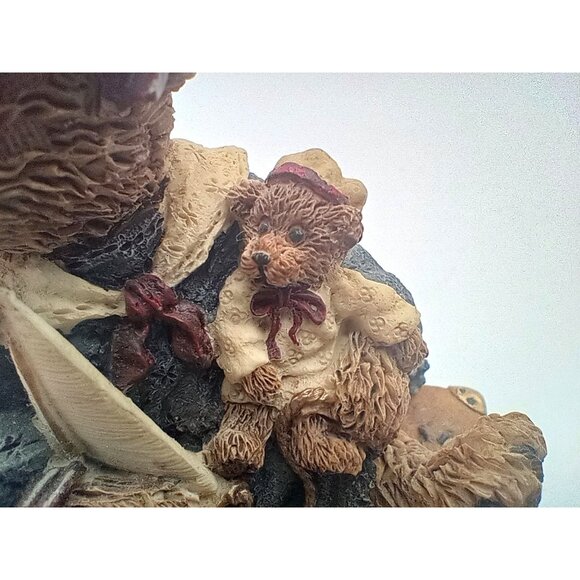 Boyds Figure Bailey Bear with Suitcase 1993 A Journey Begins with a Single Step - Picture 5 of 15